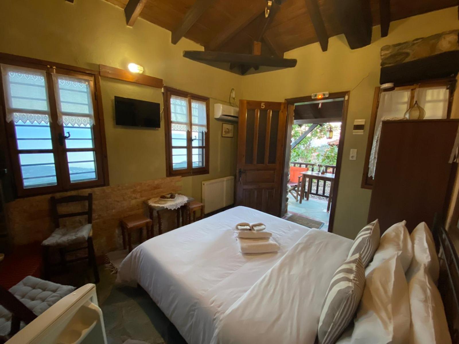 Traditional Guesthouse Erato Palaios Panteleimonas Ngoại thất bức ảnh