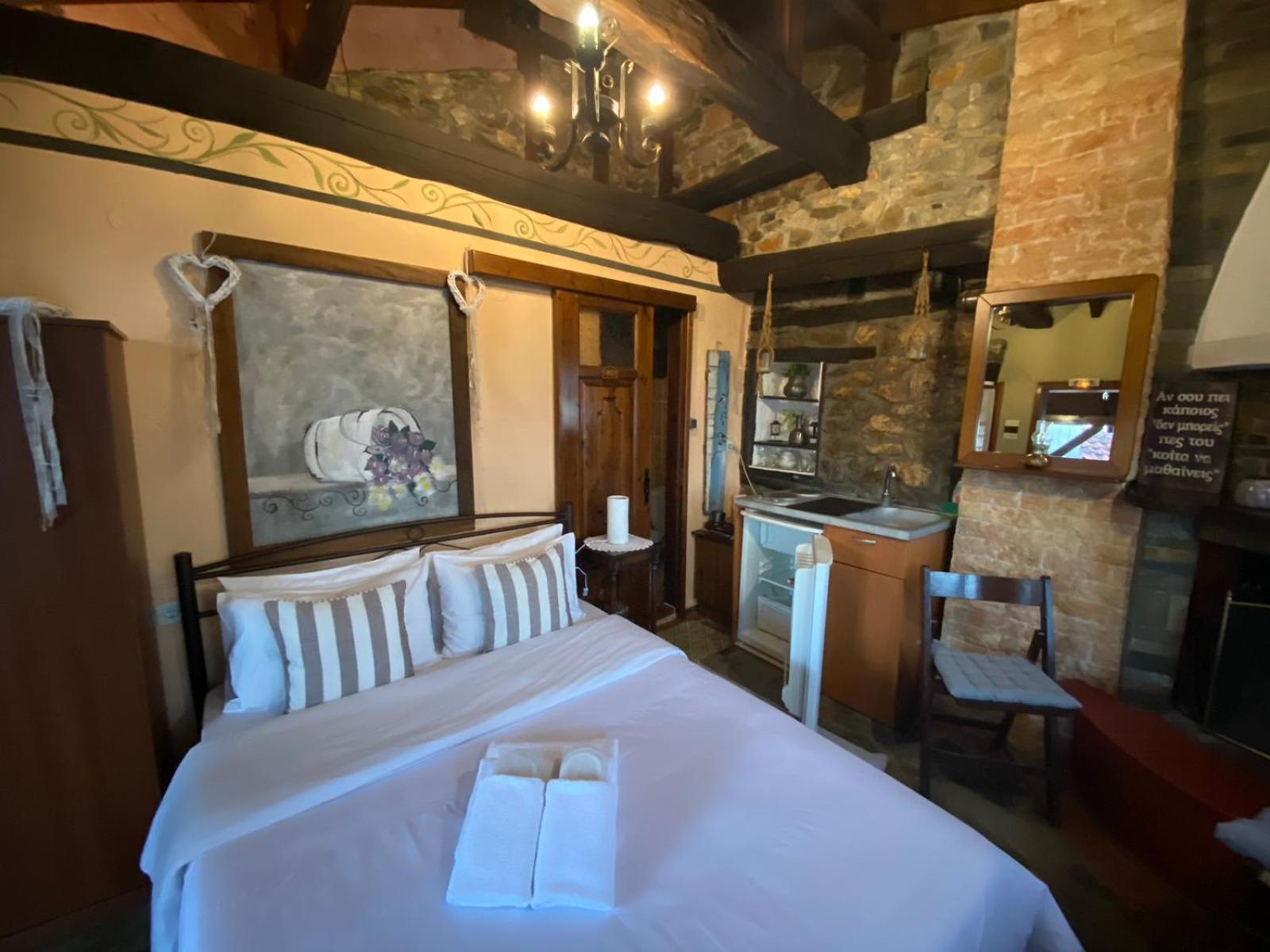 Traditional Guesthouse Erato Palaios Panteleimonas Ngoại thất bức ảnh