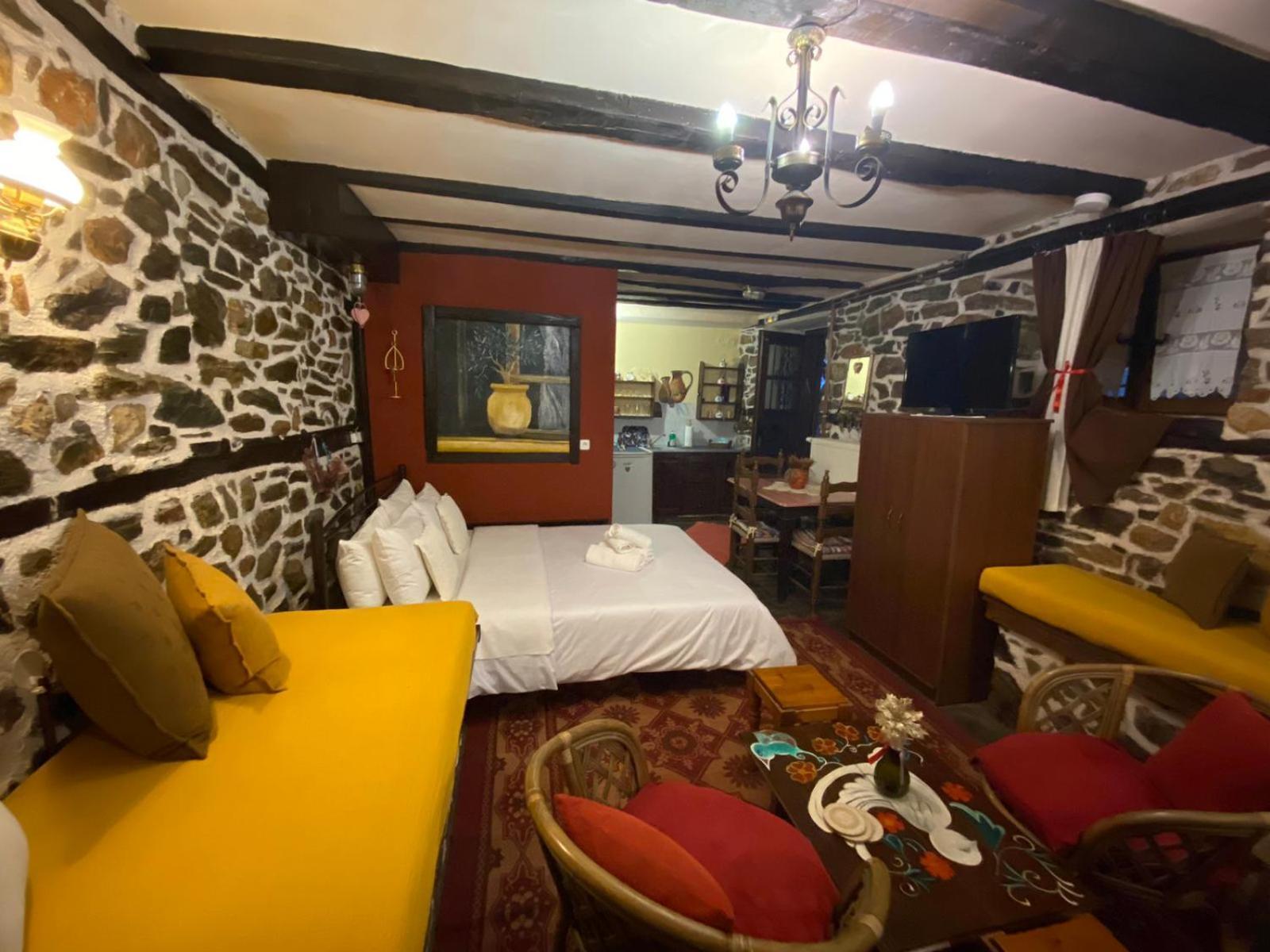 Traditional Guesthouse Erato Palaios Panteleimonas Ngoại thất bức ảnh